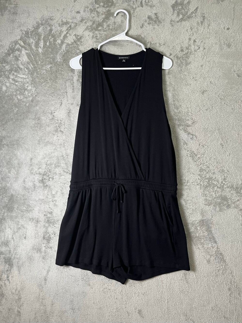 Beyond Yoga Easy Gather Black Romper Size Large Athleisure Minimalist Lounge